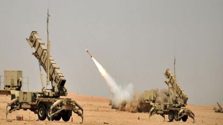 Αντάρτες Χούτι εκτόξευσαν βαλλιστικό πύραυλο εναντίον της Σαουδικής Αραβίας