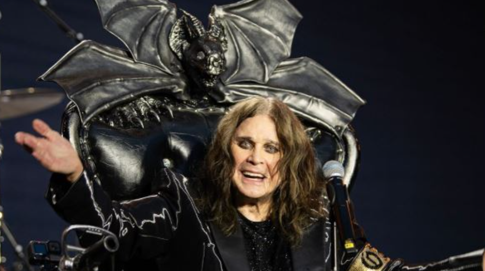 Ozzy Osbourne: Η εκκεντρική ζωή, η θρυλική σόλο καριέρα, τα βραβεία και οι δαίμονες