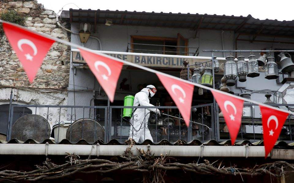 Τουρκία-Κορωνοϊός: Πάνω από 13.000 νέα κρούσματα, ο υψηλότερος αριθμός από 6/1  