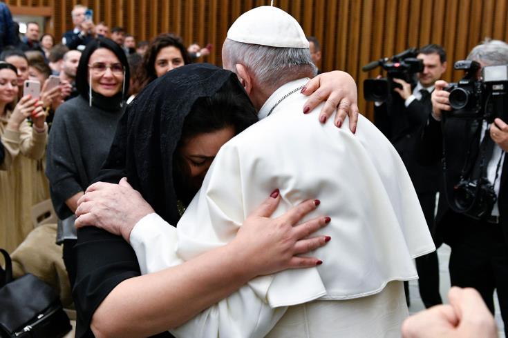 Την πρώτη γυναίκα διόρισε σε ανώτερο διπλωματικό αξίωμα ο Πάπας Φραγκίσκος