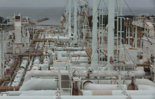 Αίγυπτος και ENI ανακοίνωσαν σημαντική ανακάλυψη φυσικό αέριο στην Αν. Μεσόγειο