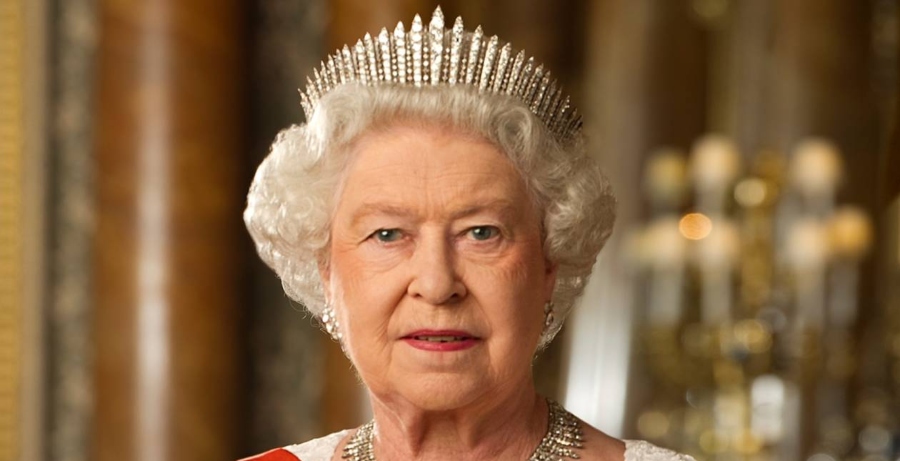 Βασίλισσα Ελισάβετ: Τέλος το αλκοόλ για την 95χρονη – Τα αγαπημένα της ποτά που πρέπει να βάλει στην άκρη