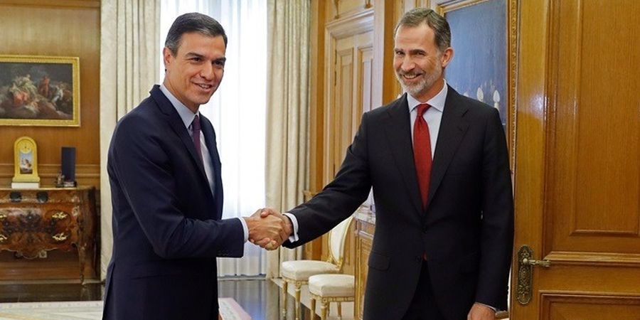 Ισπανία: Ο βασιλιάς ανέθεσε στον ηγέτη των Σοσιαλιστών Πέδρο Σάντσεθ τον σχηματισμό κυβέρνησης