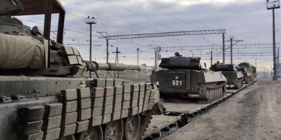 Ρωσικό Υπ. Άμυνας: Δημοσίευσε βίντεο με την αποχώρηση στρατευμάτων από τα δυτικά και από την Κριμαία