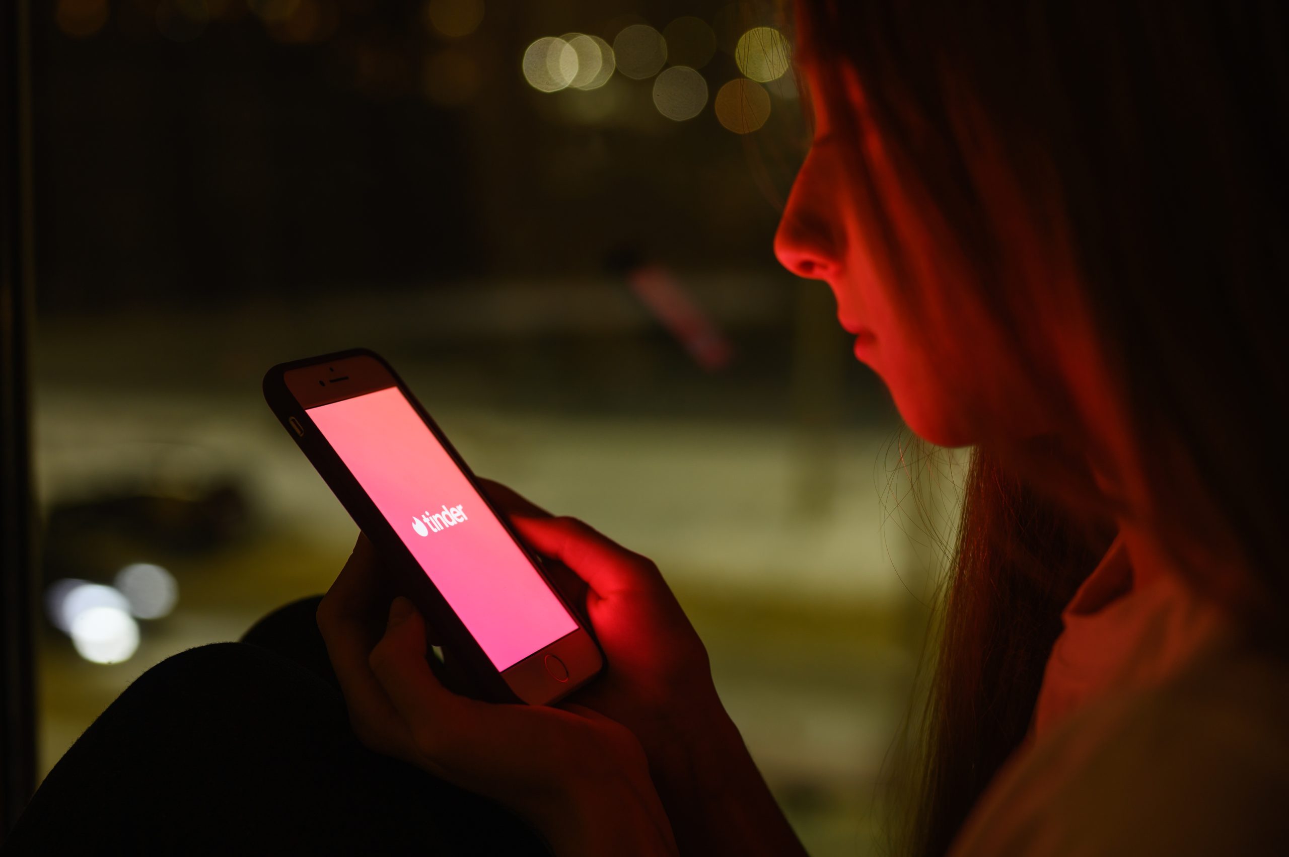 Ο αλγόριθμος του έρωτα απέτυχε: Γιατί το online dating υπόσχεται πολλά, αλλά δεν βρίσκει το «τέλειο ταίρι»