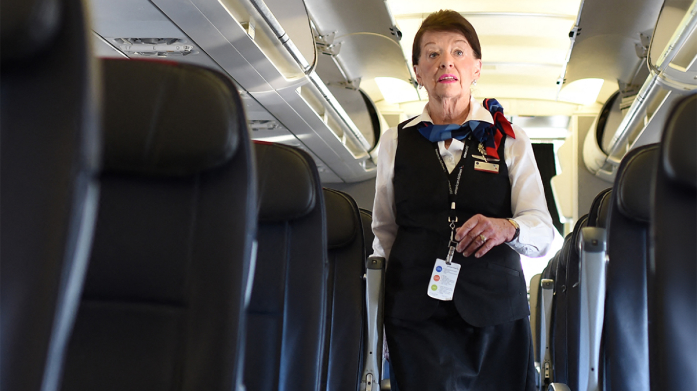 Bette Nash: Πέθανε η μακροβιότερη αεροσυνοδός στον κόσμο σε ηλικία 88 ετών