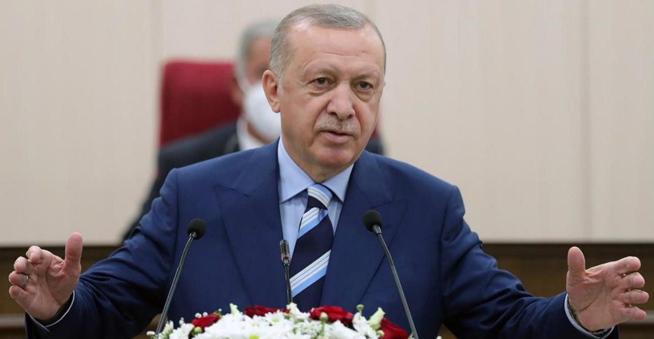 Ερντογάν: «Διώξαμε τον εχθρό στη θάλασσα, κοντεύουμε να επουλώσουμε τις πληγές της Σμύρνης» 