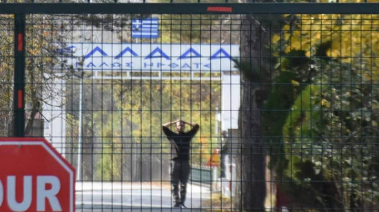 ΕΛΛΑΔΑ: Ο «τζιχαντιστής» επέστρεψε στην Τουρκία - Δεν τον άφησαν να μπει στην Ελλάδα - ΦΩΤΟΓΡΑΦΙΕΣ