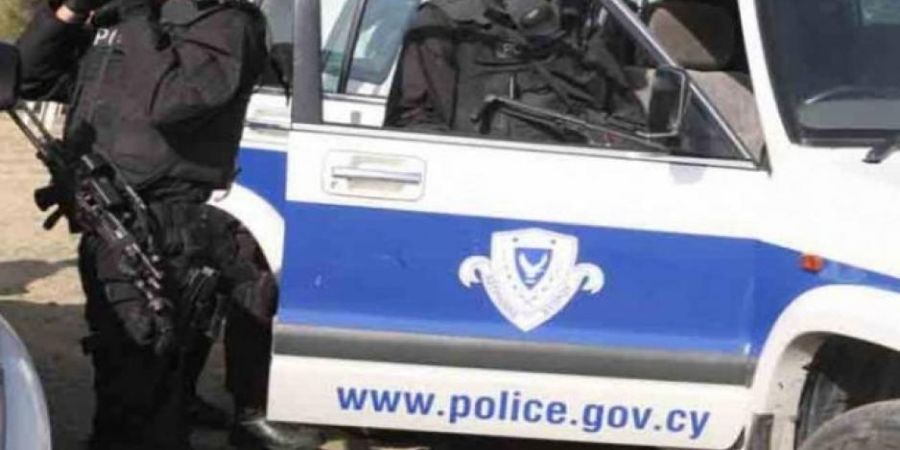 ΛΕΜΕΣΟΣ: Έφοδος Αστυνομίας – Εντόπισαν 32 άτομα και χιλιάδες ευρώ