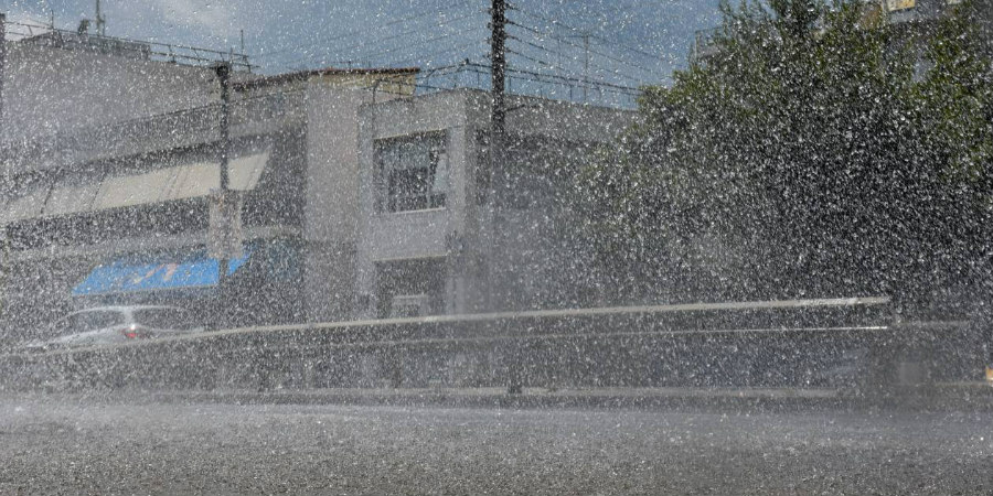 ΚΑΙΡΟΣ: Βροχές και καταιγίδες καθημερινά -Χιονόπτωση στο Τρόοδος 