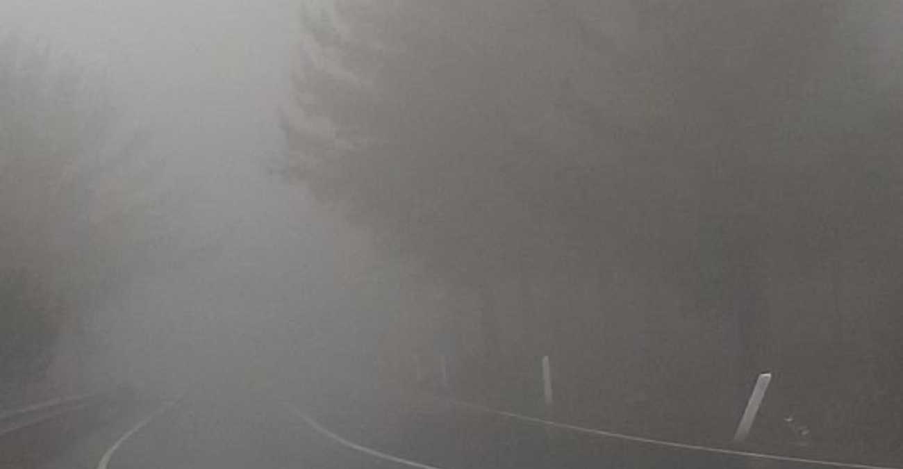 Οδηγοί Προσοχή: Πυκνή ομίχλη στον αυτοκινητόδρομο - Δείτε φωτογραφίες