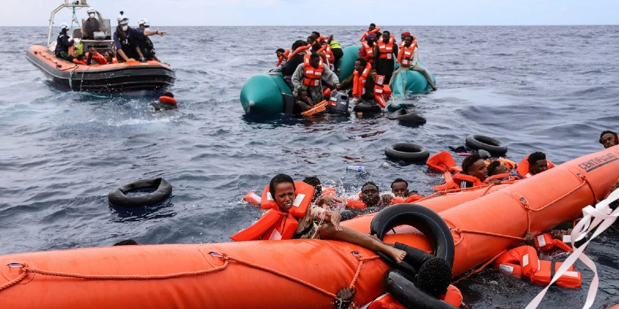 Εθελοντές διάσωσαν άλλους 100 μετανάστες στη Μεσόγειο