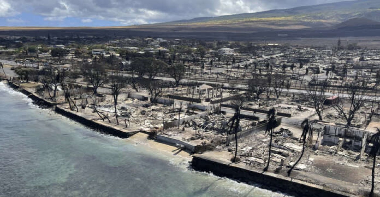 Χαβάη: Σε 388 ανέρχονται οι αγνοούμενοι από τις φωτιές