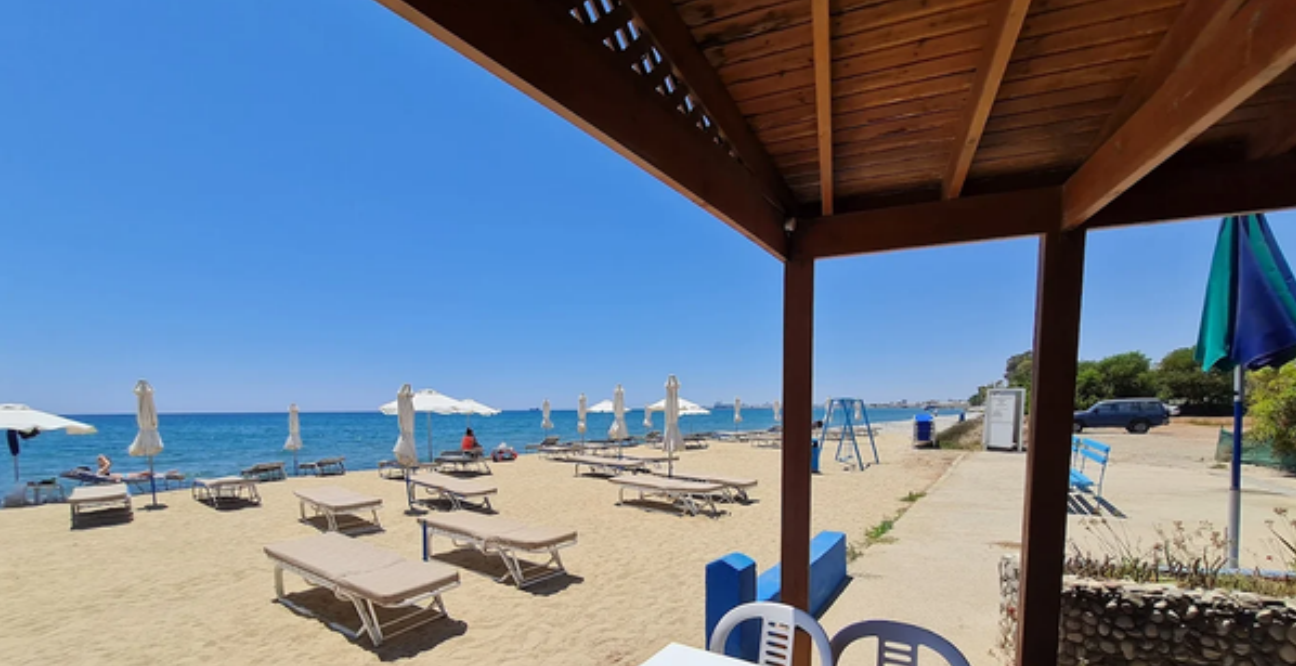 Τίτλοι τέλους για ένα ιστορικό παραθαλάσσιο εστιατόριο της Λάρνακας