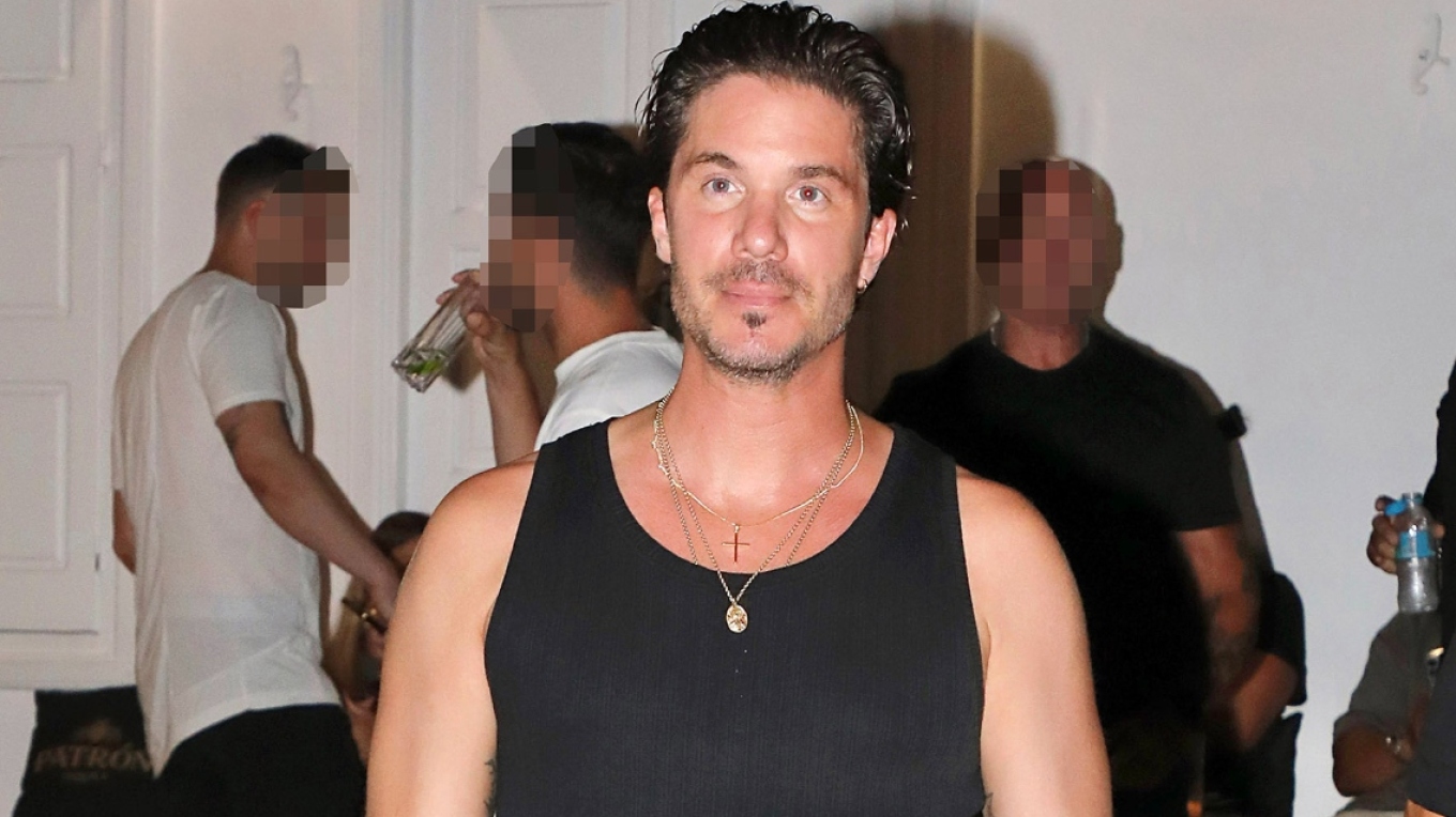 Ξεσπά Έλληνας ηθοποιός: «Γιατί να ακούσω τον Νίκο Οικονομόπουλο; Δεν υπάρχει καμία θεματολογία, ο στίχος είναι σκουπίδι»