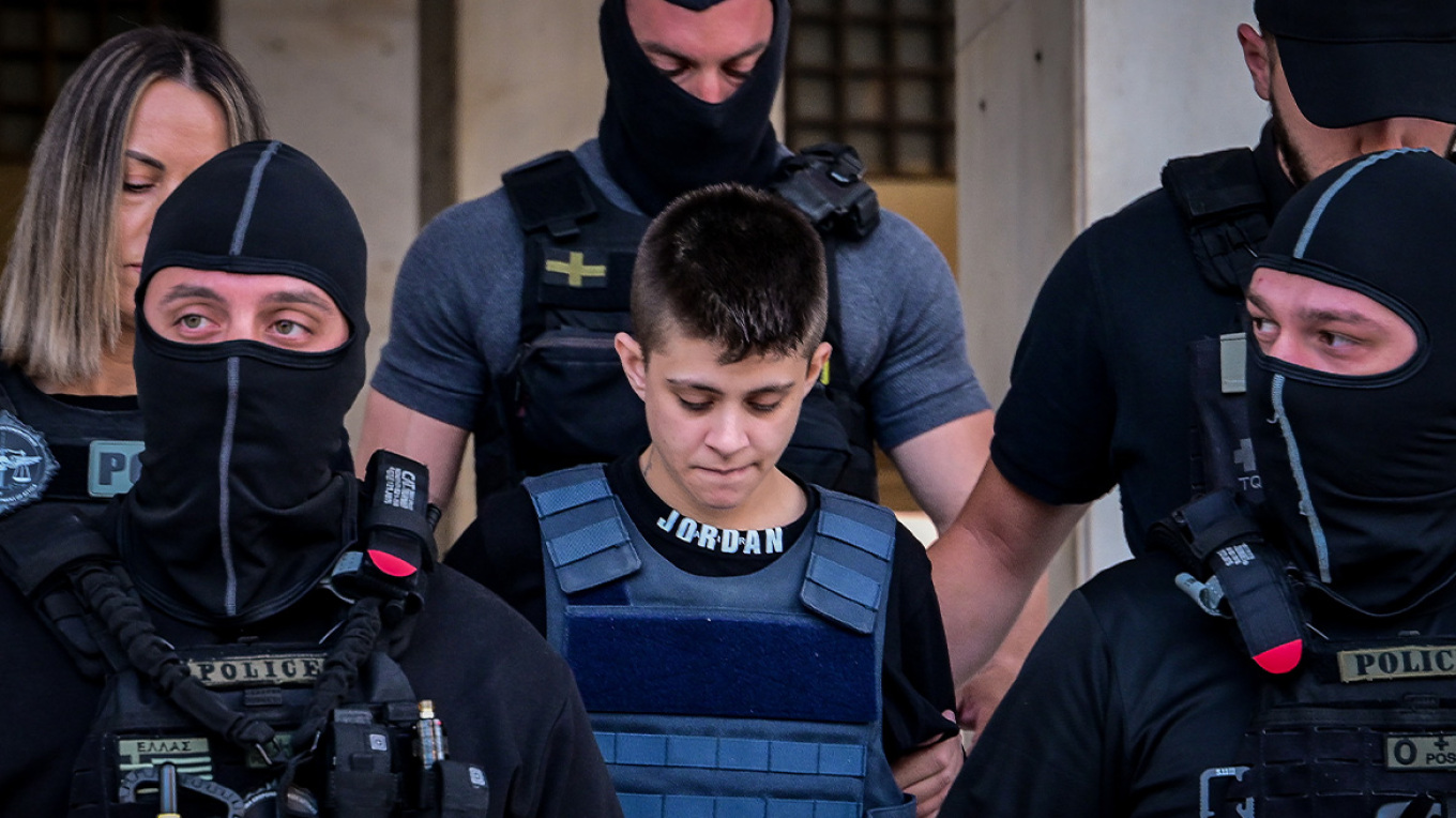 Νέες εξελίξεις στην υπόθεση Μουρτζούκου - Βάζει στο «κάδρο» για τον θάνατο του Παναγιωτάκη τη μητέρα του