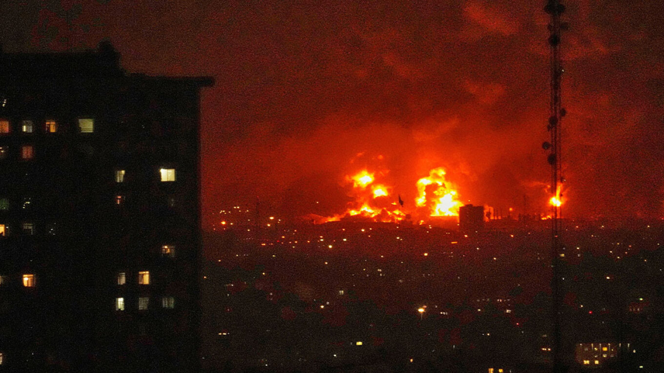 LIVE: Σε επιφυλακή η Κύπρος - «O πόλεμος έχει σχεδόν ολοκληρωθεί», λέει ο Τραμπ - Συνεχίζεται η ανταλλαγή επιθέσεων μεταξύ Ισραήλ και Ιράν