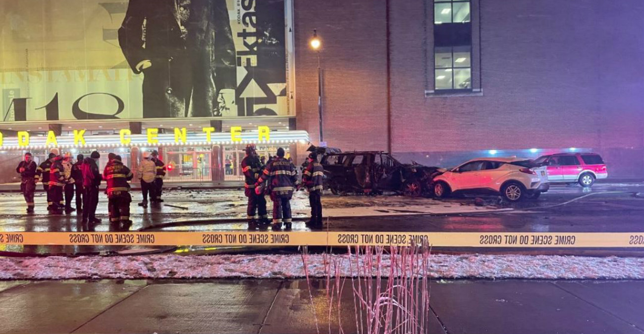 Νέα Υόρκη: Έπεσε με το αυτοκίνητο επάνω σε συγκεντρωμένο πλήθος – Τρεις νεκροί