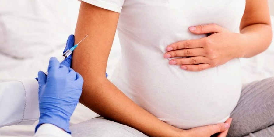 Κορωνοϊός: Τα εμβόλια στην εγκυμοσύνη δεν σχετίζονται με αυξημένο κίνδυνο για πρόωρο τοκετό - Τι δείχνει νέα μελέτη