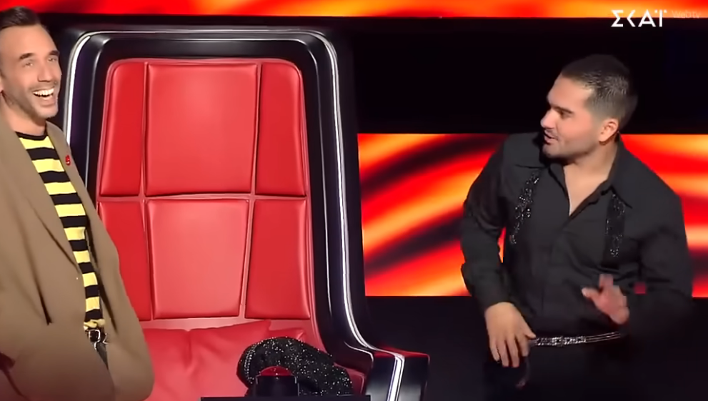Video: The Voice - Ο Σταύρος επέστρεψε ξανά στη σκηνή του μουσικού σόου και δεν τον αναγνώρισαν – «Έχω χάσει 50 κιλά και έχω βάλει μαλλιά»
