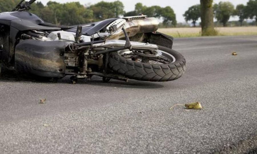 Ανατροπή στο σοβαρό τροχαίο στην Πάφο: Ανταλλάξαν θέση ο οδηγός με τον συνοδηγό – Η κατάσταση της υγείας του 25χρονου μοτοσικλετιστή