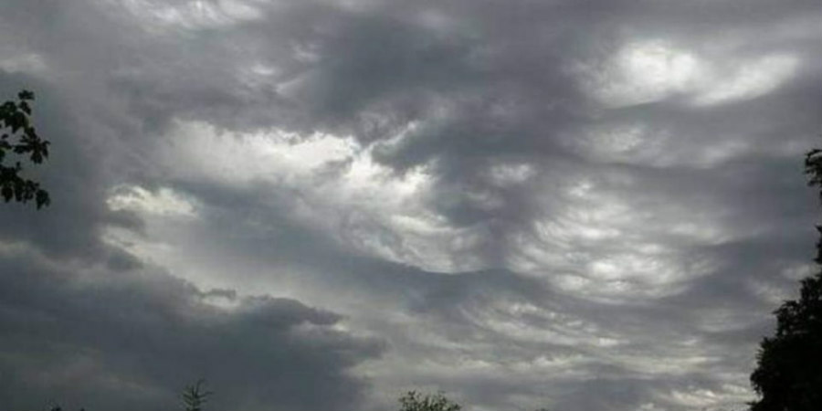 Σύννεφα και βροχές θα «σκεπάσουν» σήμερα τον ουρανό - Ποια η πρόβλεψη της Μετεωρολογικής Υπηρεσίας