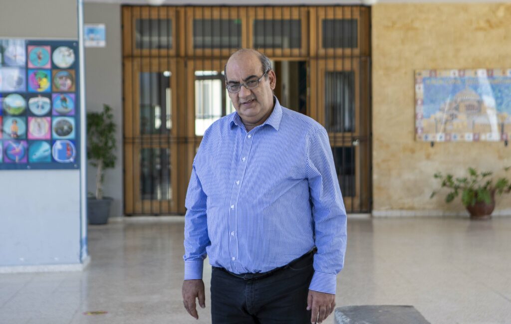 VIDEO: Πρόεδρος ΟΕΛΜΕΚ: Δεν απολογείται αλλά αν κάποιος θίχτηκε το αποσύρει