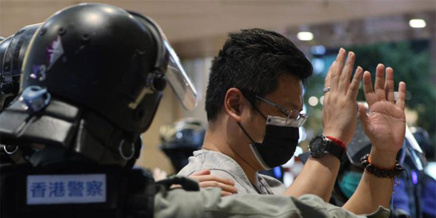 ΚΟΣΜΟΣ: Σύγκρουση Βρετανίας-Κίνας για το Χονγκ Κονγκ