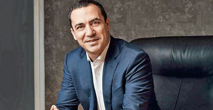 Πόλυς Κουρουσίδης: Τα υπέροχα στιγμιότυπα με την μικρή του κόρη στην μαθητική παρέλαση