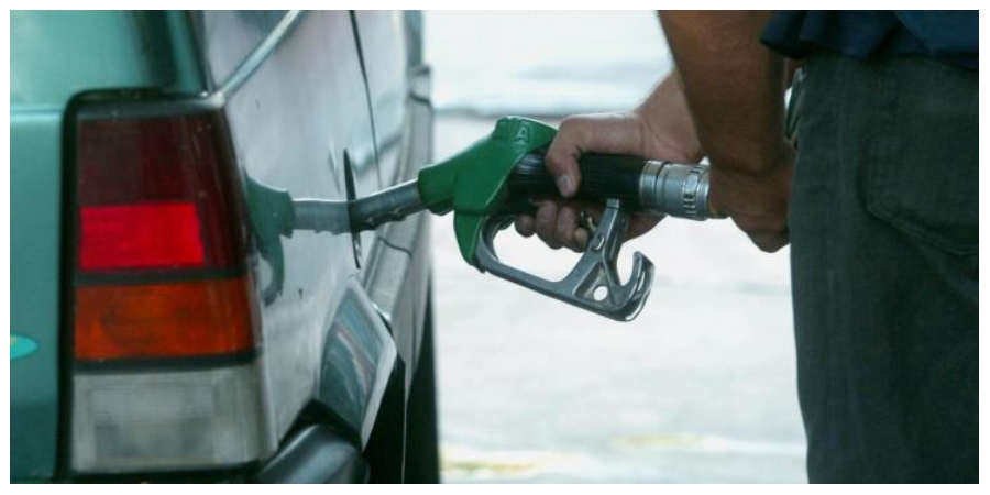 Μικρές μειώσεις τιμών βενζίνης 95 τον Οκτώβριο