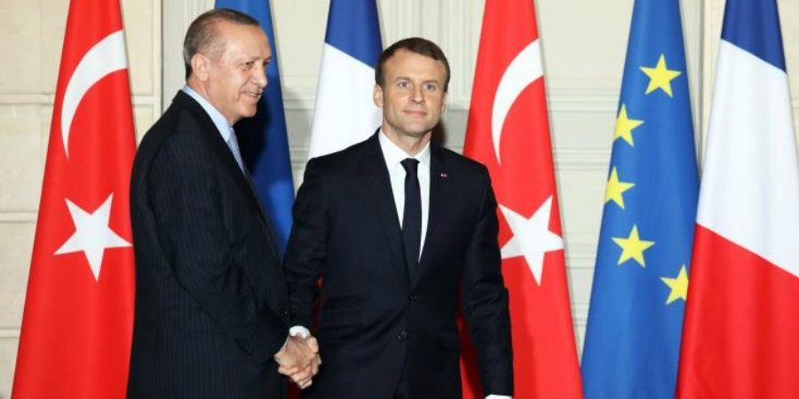 Ο Μακρόν επανέλαβε στον Ερντογάν την καταδίκη ΕΕ για τουρκολιβυκό μνημόνιο και ενέργειες στην Αν. Μεσόγειο