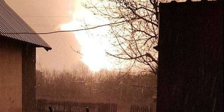 Καίγεται το Κίεβο - Ισχυρή έκρηξη σε δεξαμενές καυσίμων - Προειδοποίηση στους πολίτες να μην κυκλοφορούν