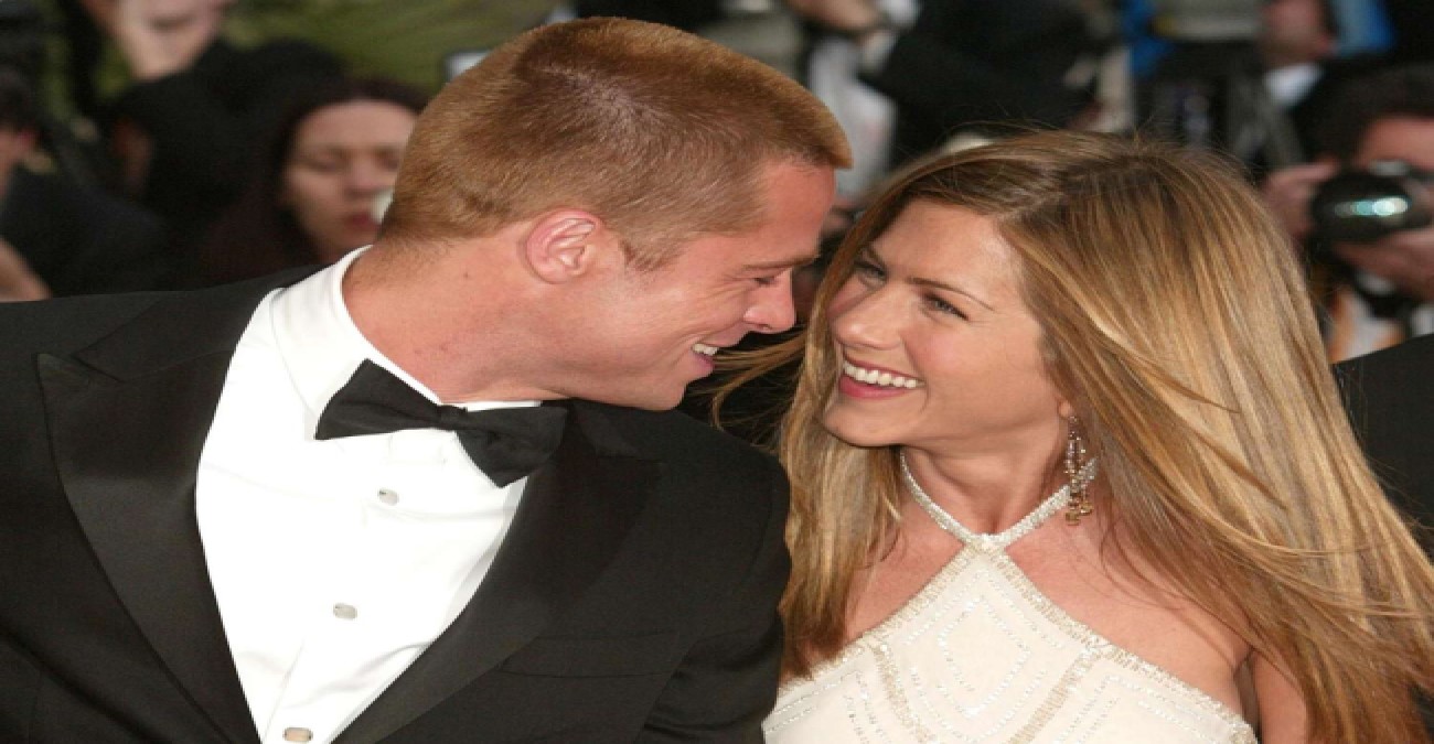 Άγνωστες λεπτομέρειες από το γάμο της Jennifer Aniston και του Brad Pitt: «Ακόμα μού έχει μείνει λίγο χαβιάρι»