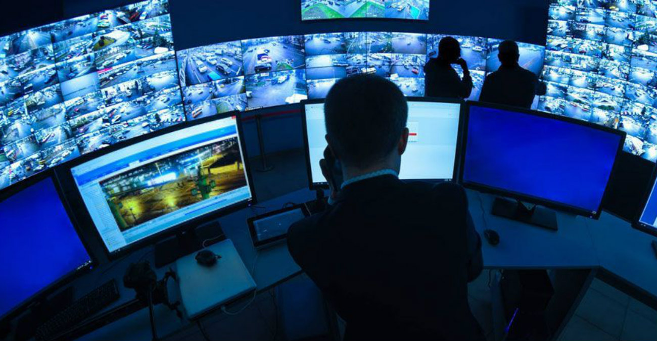 Η Κομισιόν να νομοθετήσει για τα spyware, ζητά το EK σε νέο ψήφισμα