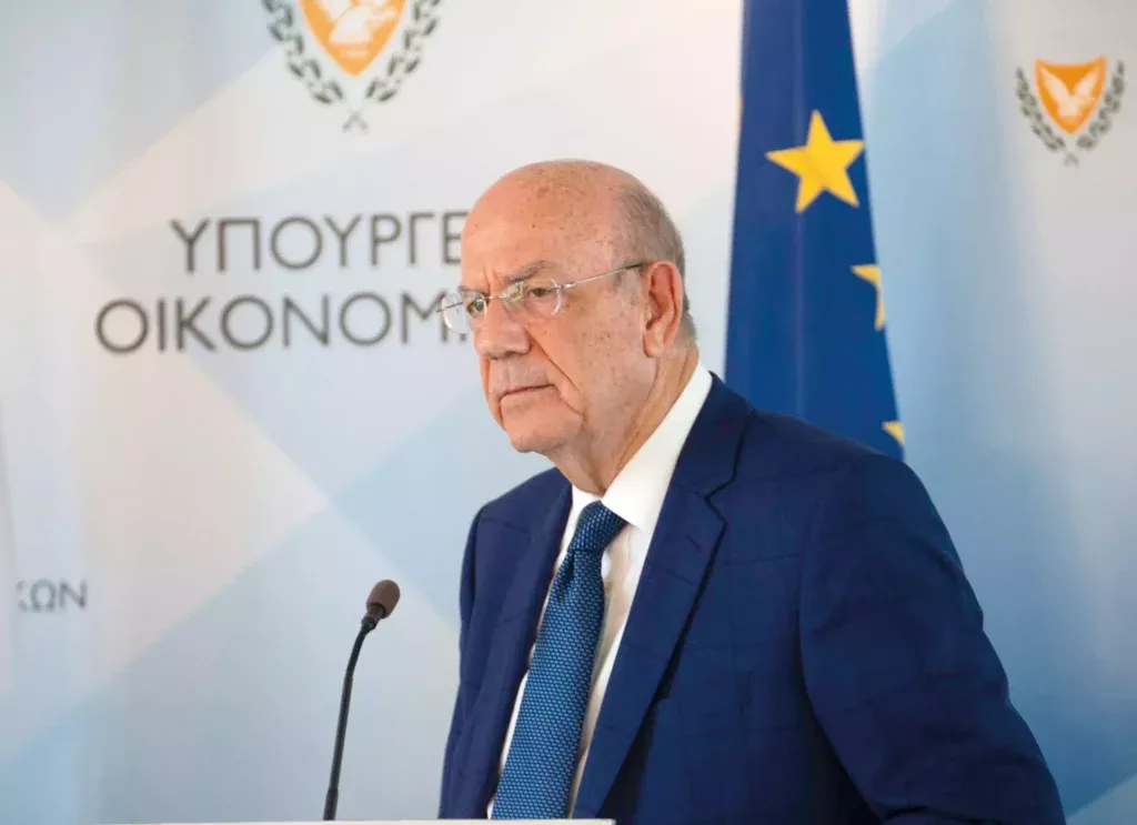 Ο Κεραυνός προεδρεύει του Eurogroup - Εκλέγουν νέο επικεφαλής - Στην ατζέντα το ψηφιακό ευρώ
