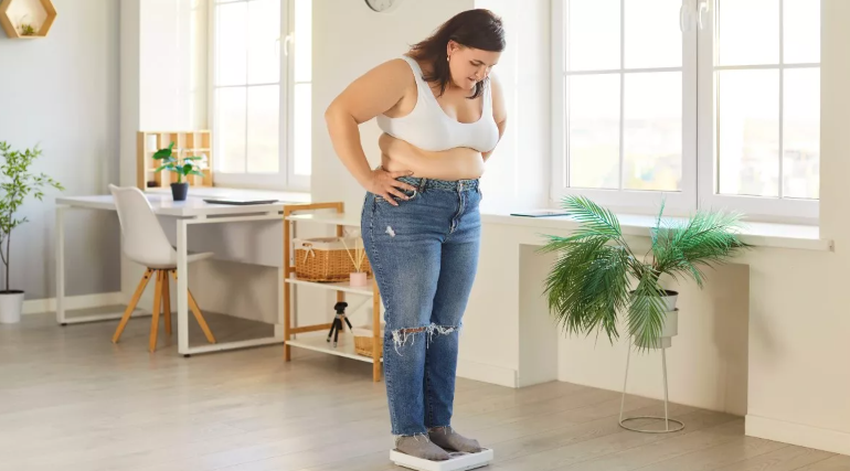 Πόσο γρήγορα ξαναπαχαίνουν όσοι σταματούν τη θεραπεία κατά της παχυσαρκίας – Έρευνα αποκαλύπτει