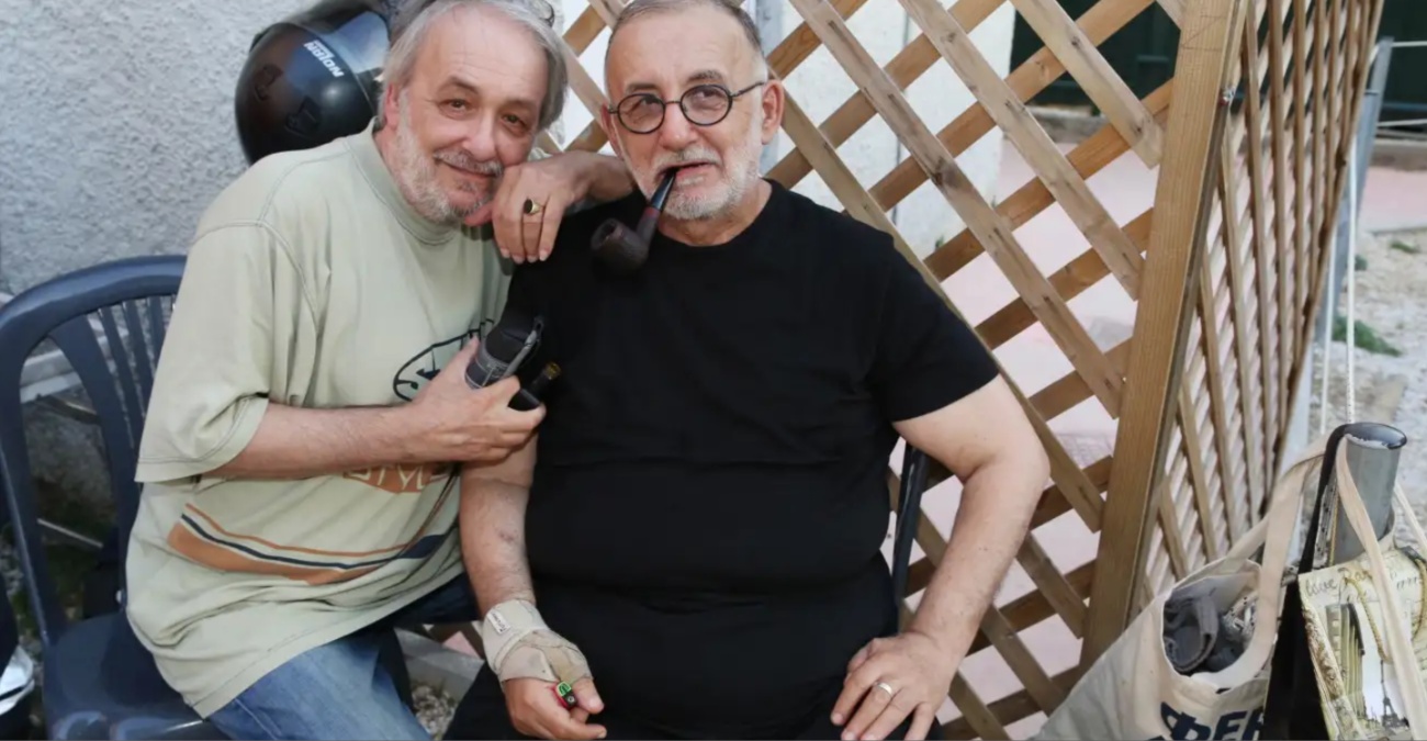 Ανδρέας Μικρούτσικος – «Έσπασε» στα λόγια της κόρης του αείμνηστου αδελφού του, Θάνου: «Θυμάμαι τα πάντα»