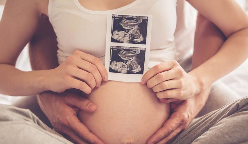 Έγκυος στο πρώτο της παιδί δημοφιλής ηθοποιός