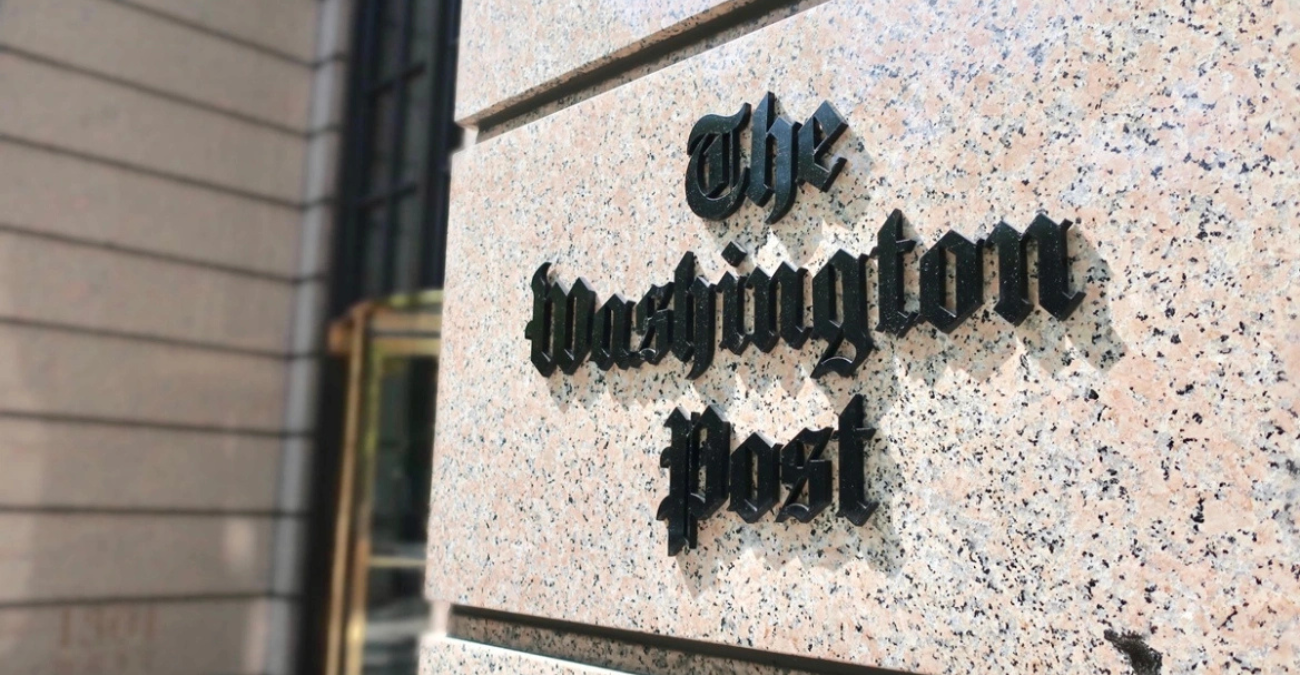 Το FBI ερευνά το σπίτι δημοσιογράφου της Washington Post που κάλυψε απολύσεις ομοσπονδιακών υπαλλήλων από την κυβέρνηση Τραμπ