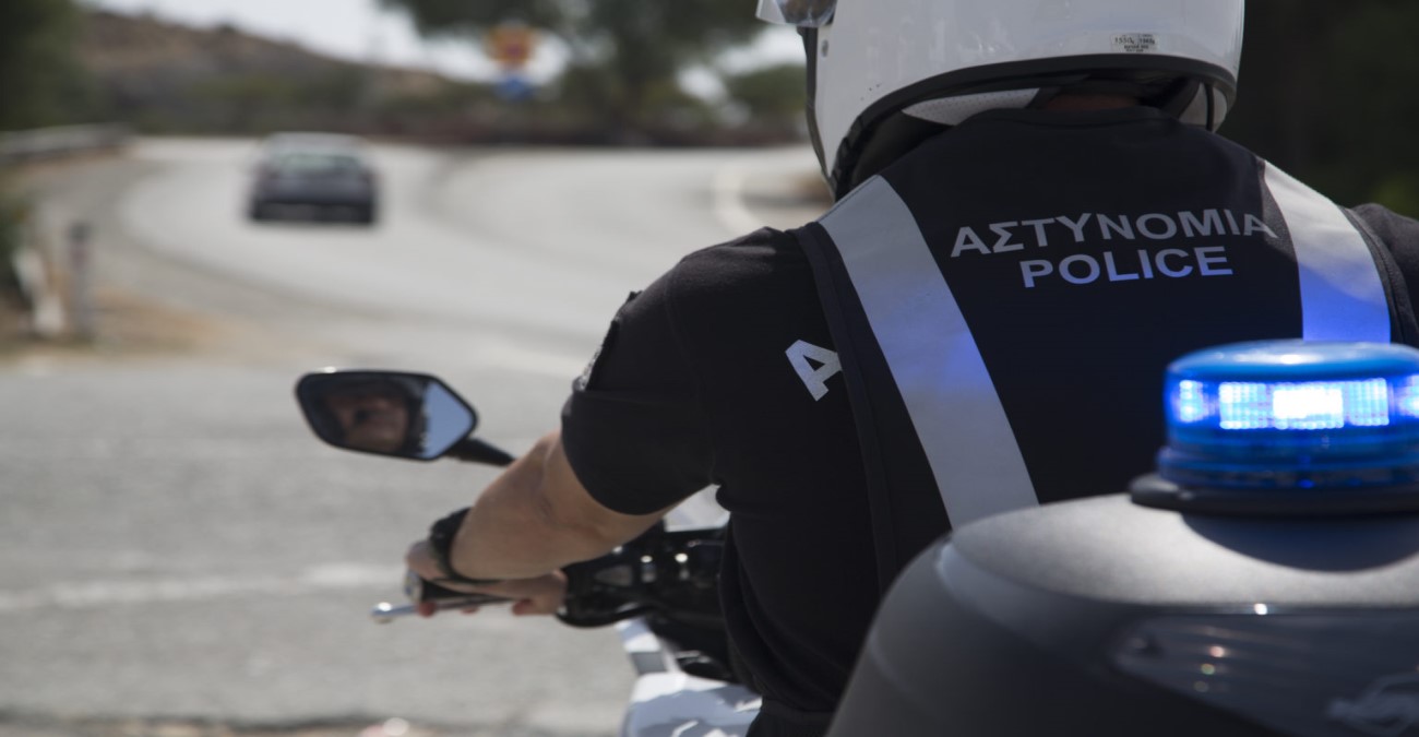 Τροχονομικοί έλεγχοι στην Αμμόχωστο: «Τσάκωσαν» πρόσωπα να οδηγούν χωρίς να έχουν άδεια οδήγησης
