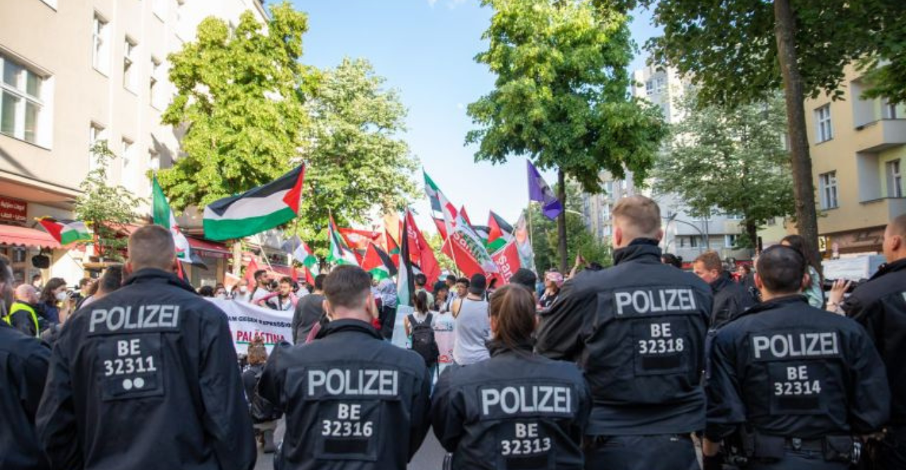 Η Γερμανία αυξάνει την προστασία των εβραϊκών ιδρυμάτων