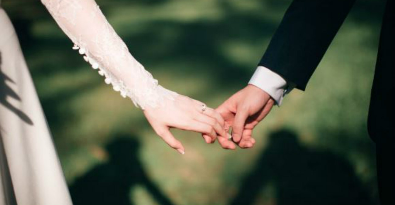 Απίστευτο κι όμως αληθινό: Πρόταση γάμου με…εξώδικο – Φωτογραφίες