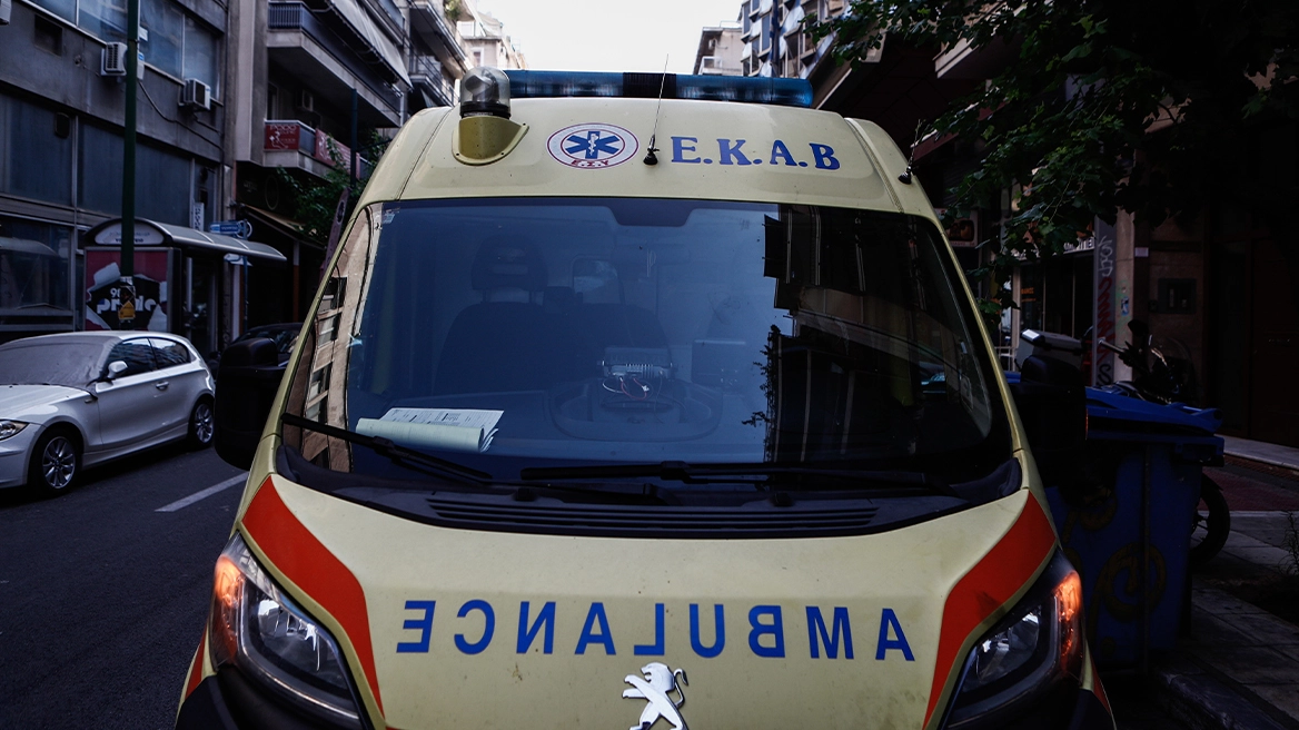Τραγωδία στην Ελλάδα: 56χρονος σκοτώθηκε σε τροχαίο - Στο ίδιο σημείο πριν 2,5 χρόνια είχε χάσει τον γιο του