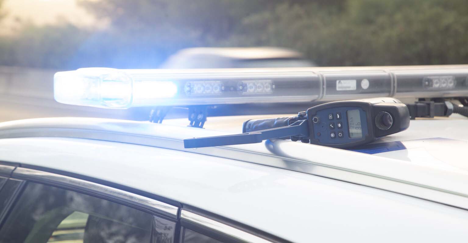 Τροχαίο σε κεντρική λεωφόρο: Αυτοκίνητο συγκρούστηκε με μοτοσικλέτα – Στο νοσοκομείο ένα πρόσωπο