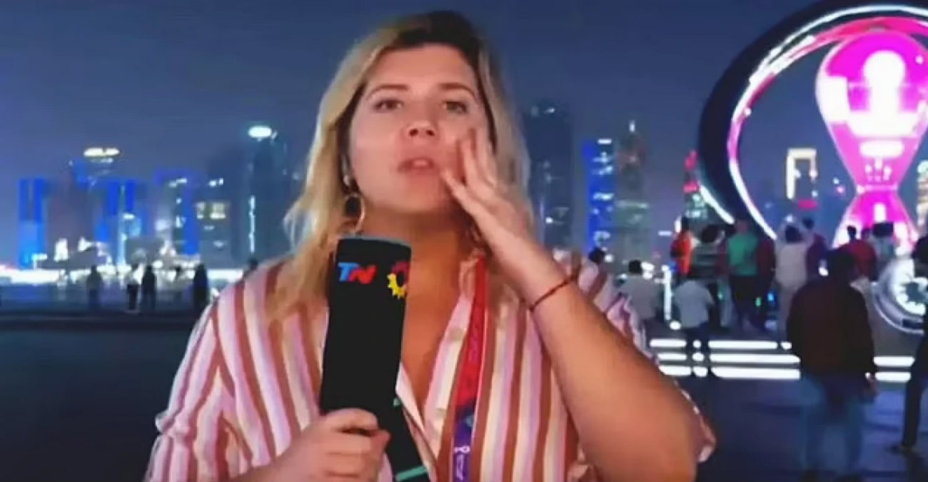 Μουντιάλ 2022: Λήστεψαν ρεπόρτερ σε live μετάδοση - Η Αστυνομία την ρώτησε για την ποινή του δράστη - Βίντεο