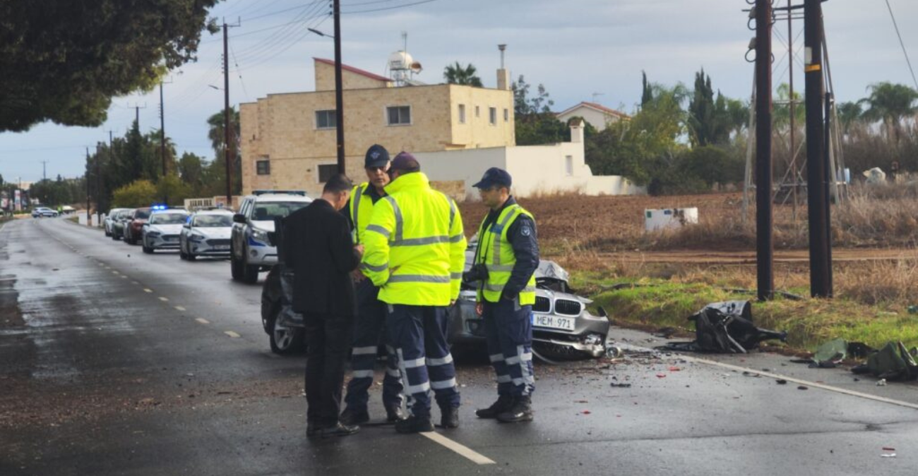 Φρέναρος: Στη μνήμη των τριών νέων που χάθηκαν η φετινή φωταγώγηση του Χριστουγεννιάτικου Δέντρου