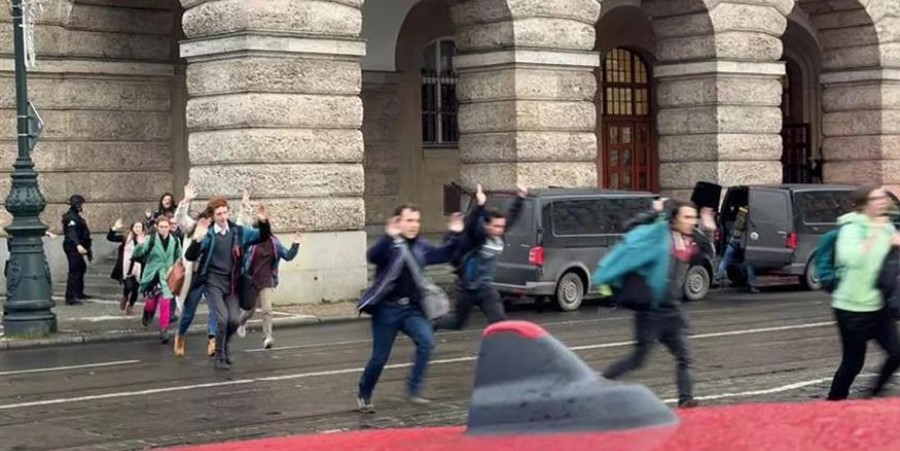 Πυροβολισμοί στην Πράγα: Κανένας τραυματισμός Κυπρίων στο επεισόδιο - Αρκετοί οι νεκροί, «εξουδετερώθηκε» ο δράστης - Δείτε βίντεο