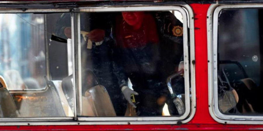 Φωτιά σε λεωφορείο στη Βουλγαρία: Νεκροί 45 άνθρωποι - Τουλάχιστον 12 παιδιά ανάμεσα στα θύματα