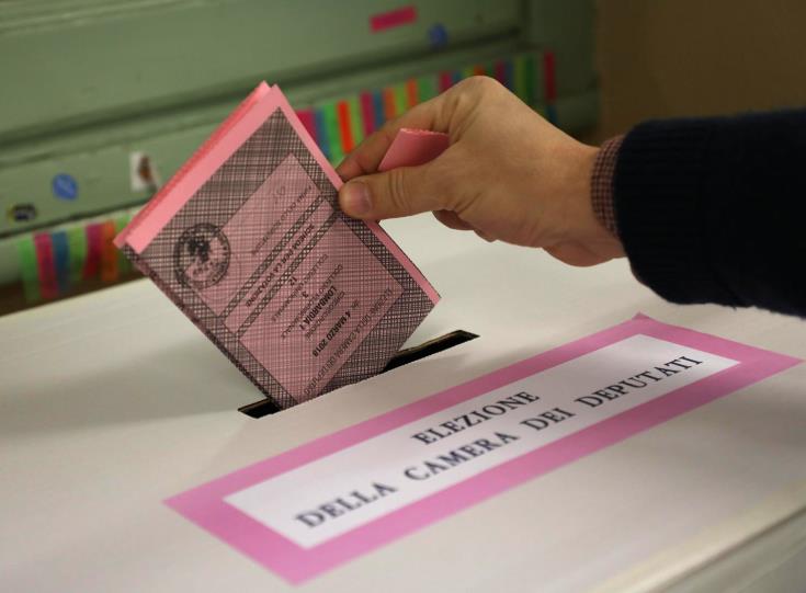 ΙΤΑΛΙΑ: Στις κάλπες 46 εκ. ψηφοφόροι- Πρώτη φορά με το νέο σύστημα