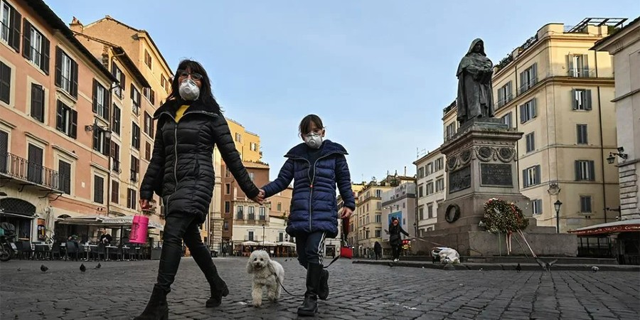 Ιταλία: Βήματα προς την κανονικότητα - Τέλος οι μάσκες σε εξωτερικούς χώρους - Ανοίγουν τα κλαμπ